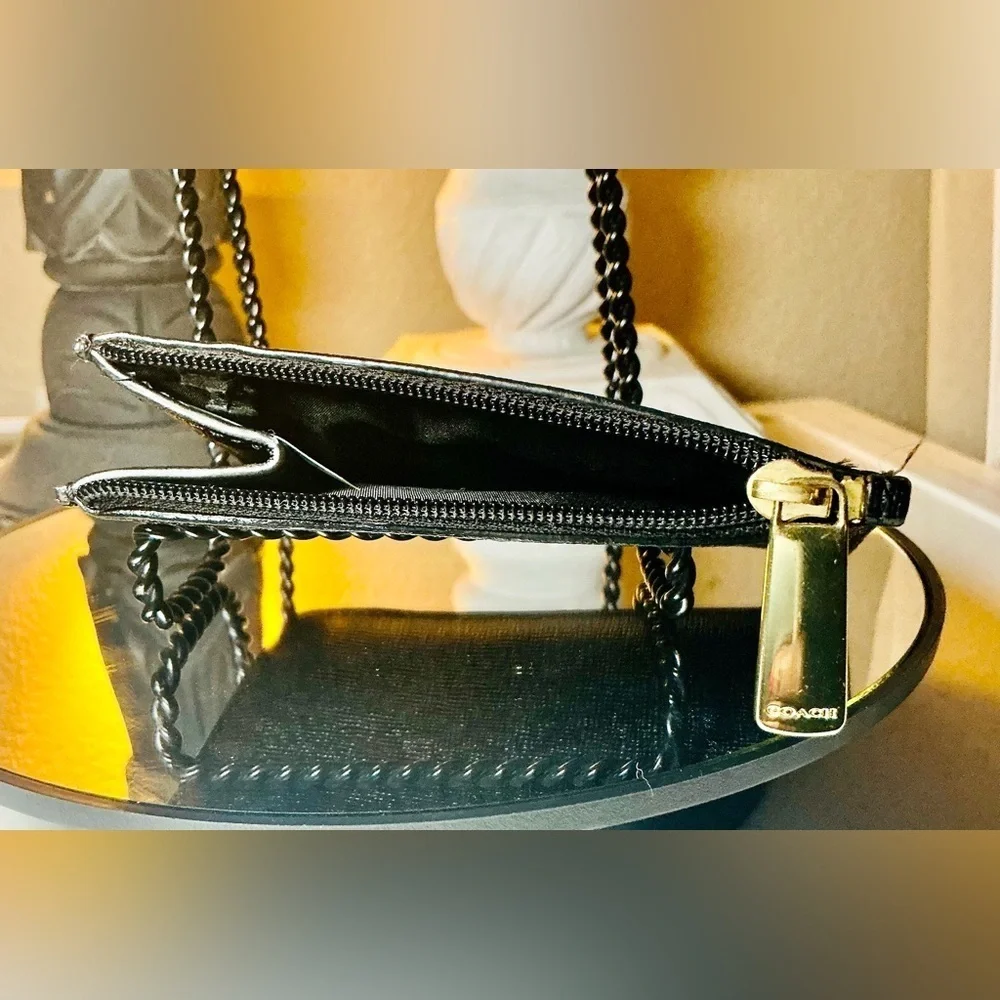 Coach Black Textured Leather ID Card Holder & Coin Wallet EUC